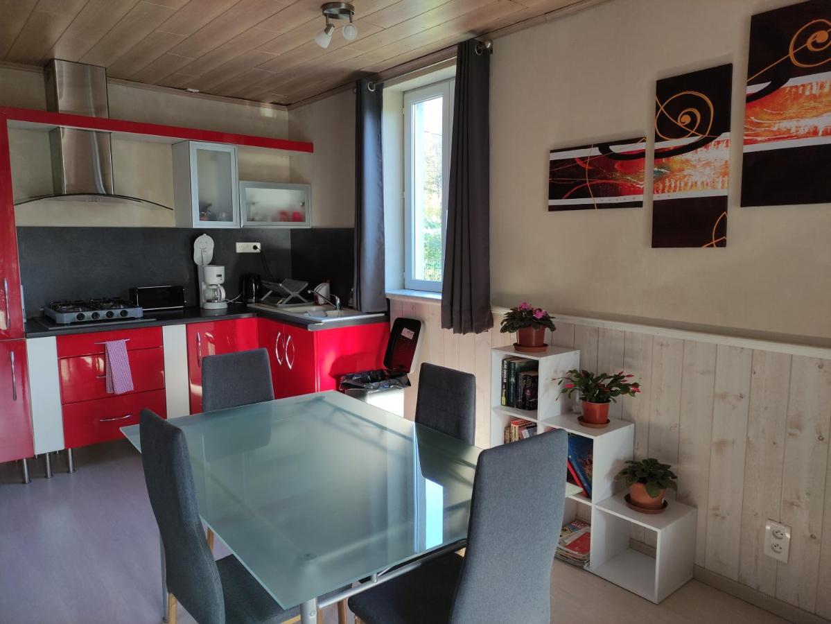Gite Les Eylauds Pionsat Exteriér fotografie