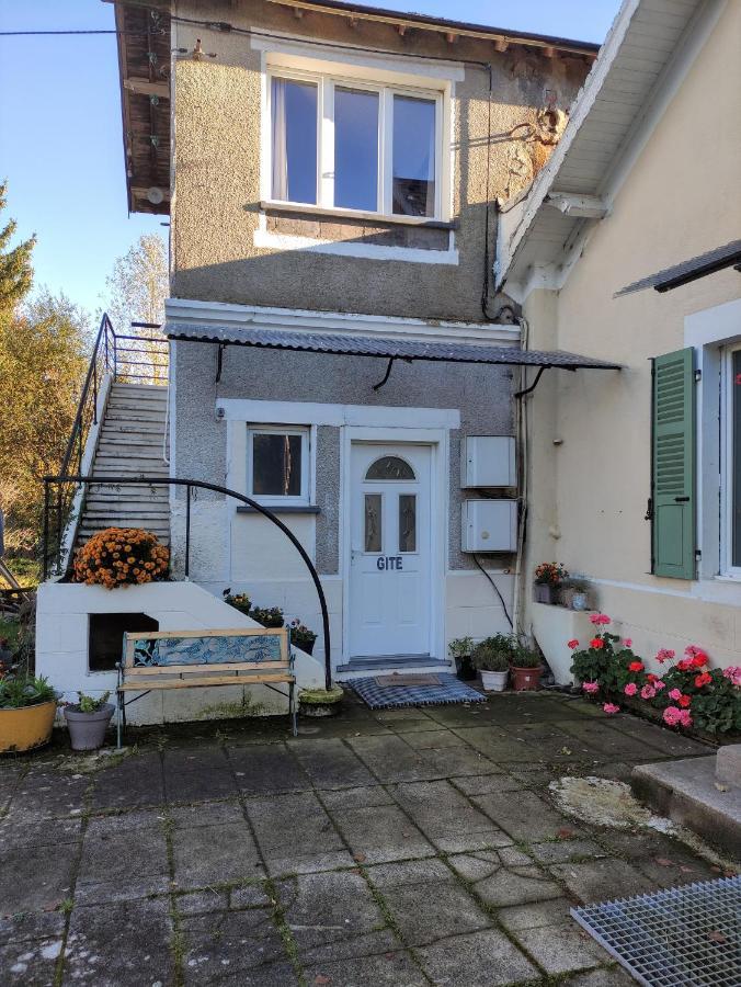 Gite Les Eylauds Pionsat Exteriér fotografie