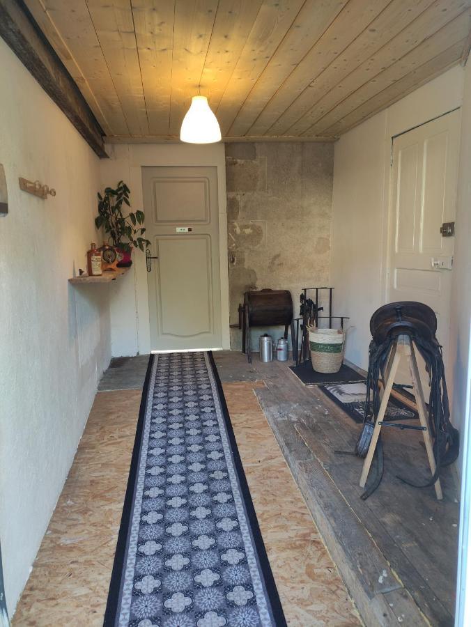 Gite Les Eylauds Pionsat Exteriér fotografie